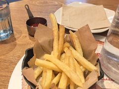 -吾悦广场(南京鼓楼店)