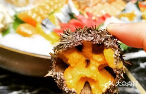 Live Sea Urchin Sashimi