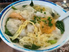 鲜肉馄饨-长人馄饨铺(解放街店)
