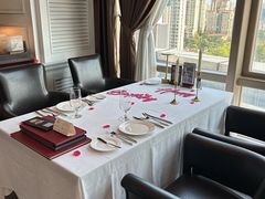 -哈布斯扒房(华发商都店)