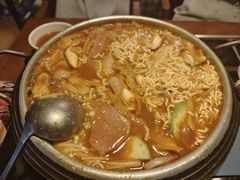 -军硕烤肉·部队火锅(二七万达店)