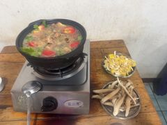 -钰洁腊排骨火锅