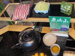 -鹿鸣山草本茶香火锅(园西路店)