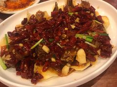 -郑东靓靓虾馆·金牌油焖大虾(天泽街店)