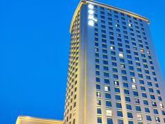 -白金汉爵大酒店-24小时餐厅