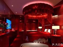 -重庆富力艾美酒店