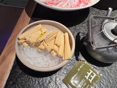 -三出山火锅(南京万象天地店)