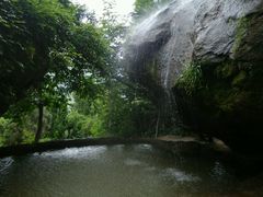 -沂蒙云瀑洞天景区