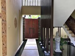 -三亚亚龙湾五号度假别墅酒店