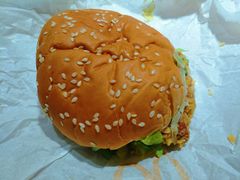 经典麦辣鸡腿汉堡-麦当劳(酒仙桥路店)