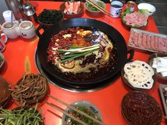 -周幺妹重庆老火锅(银泰城总店)