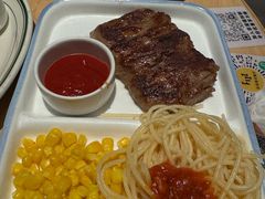 -菲滋意式餐厅(富阳东方茂店)
