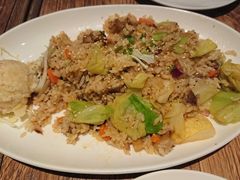 -玛格萝妮(汇智国际商业中心店)
