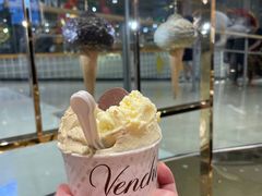 -VENCHI 闻绮(北京国贸商城店)