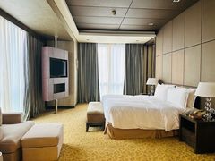 -北京朝阳悠唐皇冠假日酒店