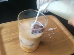 黑砖拿铁-dotcom coffee古点咖啡(致真大厦店)