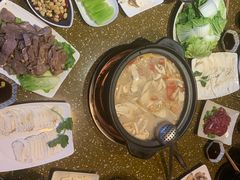 -阿西土陶牦牛汤锅