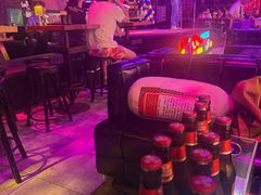 -喜鹊音乐酒馆(西街店)