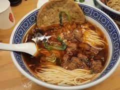 辣肉汤面-沪西老弄堂面馆(定西路店)