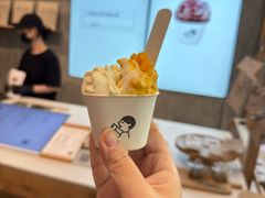 -喜茶(上海打浦桥日月光gelato lab+店)