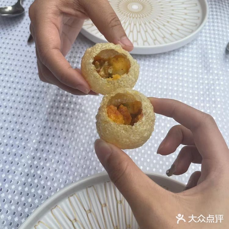 特别正宗 结账出门前老板还邀请我们喝杯茶再走