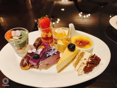 -圣丰索菲特·2 On 988 Café 自助餐厅