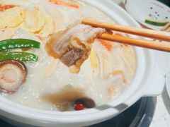 -三人行骨头王火锅(长寿店)