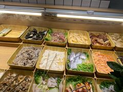 -捞小鲜虾滑海鲜自助火锅(嵊州吾悦店)