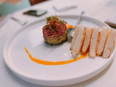 牛肉塔塔配牛油果黑橄榄酱-Solo(衡山路店)