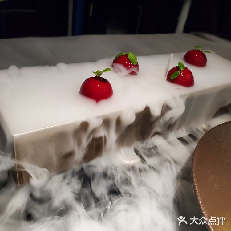 大悦城这烤鸭不错