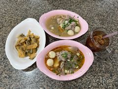 -榮泰米粉湯(Left Shop)