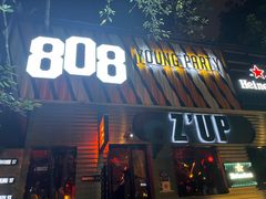 -808 LiveHouse
