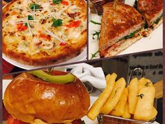 -WOLFGANG PUCK KITCHEN & BAR(迪士尼小镇店)