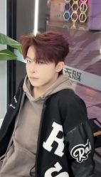 -尤司男士国潮理发馆