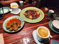 -粤·向群饭店(麓景路店)