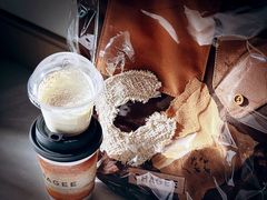 -霸王茶姬(凯德大峡谷店)