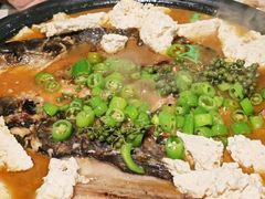 -探鱼·鲜青椒爽麻烤鱼(银泰城店)