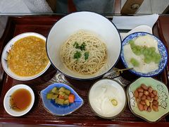 -百年老字号·观振兴蟹黄面·三虾面·苏式面(观前街富仁坊巷店)