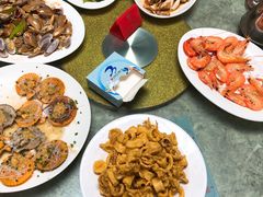 -四川小胡子海鲜(丁村万人海鲜广场店)