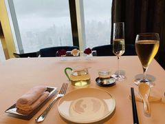 靠窗位-金轩中餐厅 Jin Xuan(浦东丽思卡尔顿酒店)
