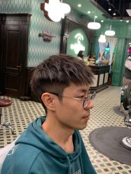 -海文先生国潮烫染男士理发馆
