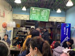 等位区-龍城柳州螺蛳粉(群星路店)