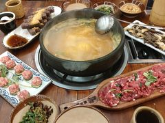 -贵厨酸汤牛肉(花果园国际中心店)