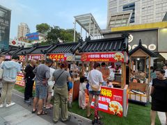 -证大大拇指广场(芳甸路店)