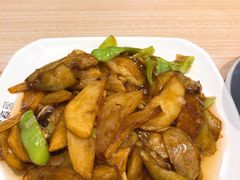 -六泰居·尔滨地标·东北菜(黄河路店)