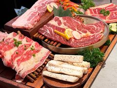 -轻烧烤肉(光谷步行街店)