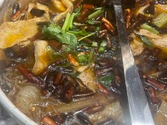 -蔼若春.传承三十年云南菜(金碧公园店)