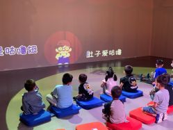 -小鸡哆哆故事屋·儿童乐园(嘉里城店)