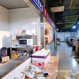 肉感满满的一份卤香猪脚饭[调皮]