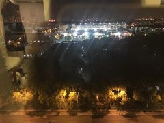 -莫泰酒店(上海虹桥北新泾地铁站天山路店)